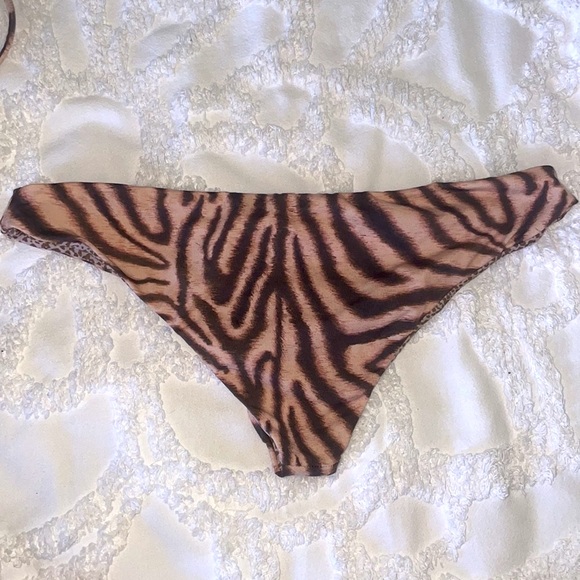 ACACIA, Zebra Set - Picture 5 of 6